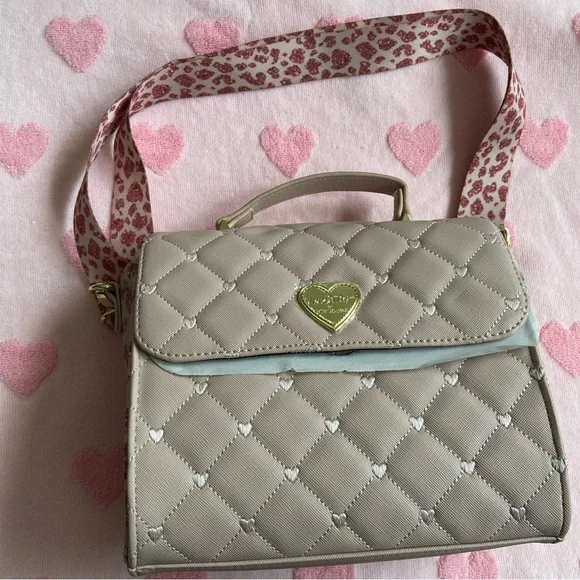 Betsey Johnson Beige Quilted Crossbody Bag - Picture 2 of 3